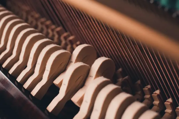 Pianovervoer Door Hebo Verhuizingen In Amsterdam